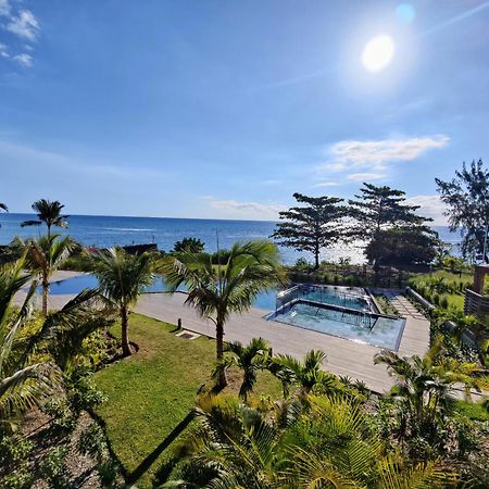 Ocean Point Beach Front Apartment بوينتي أو بيتشيز المظهر الخارجي الصورة